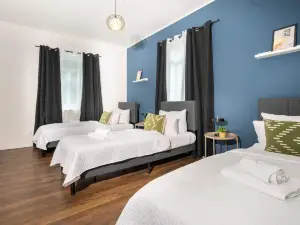 Belmonte  Whirlpool-Sauna-Billard-Kicker-Kino