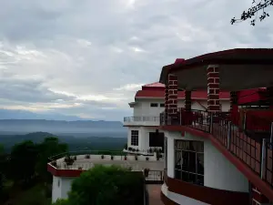 Dee Jay Resort