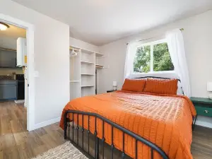 Cozy Updated Apartment Walking Distance to Downtown Fruita