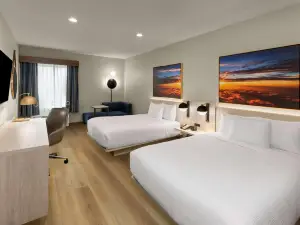 La Quinta Inn & Suites by Wyndham DeSoto