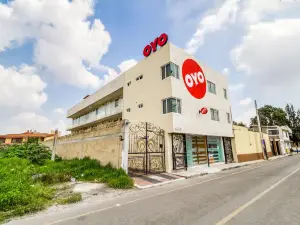 スーパー OYO ホテル ファミリア トラン チョルラ