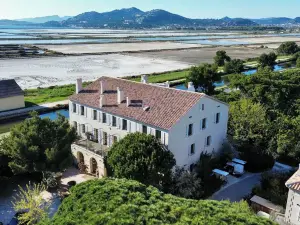 Le Hameau des Pesquiers Ecolodge & Spa, Curio Collection by Hilton