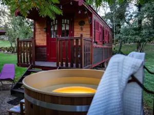 Le Roulottes du Petit Gouffre de Padirac Avec Spa