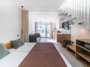 Cabot Las Velas Apartments
