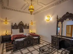 Riad Old City Palace
