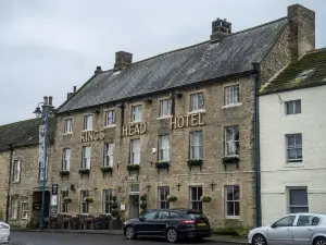Kings Head by Chef & Brewer Collection