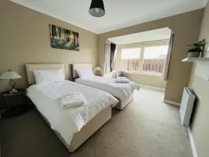 The Lodge at Woodend
