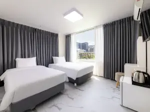 MJ HOTEL JONGNO