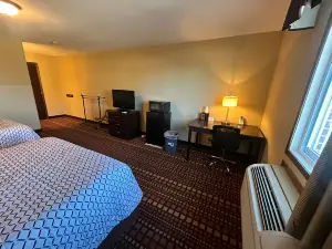 Relax Inn and Suite Adair I 80