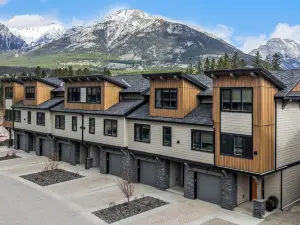 Spring Creek Vacations