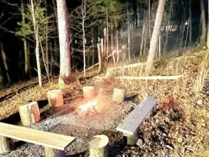 One of a Kind Rustic Log Cabin Near Bryce Resort - Large Game Room - Fire Pit - Large Deck - BBQ