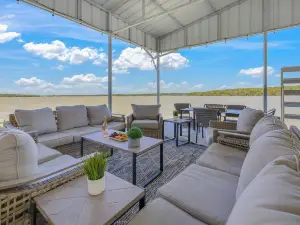 Lake Palo Pinto Home w/ Dock: 22 Mi to State Park!