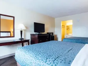 Rodeway Inn & Suites