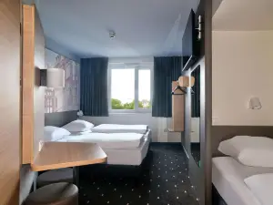 B ＆ B ホテル ビーレフェルト