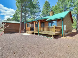 Near Lakes and Trails Pet-Friendly Cabin in Arizona