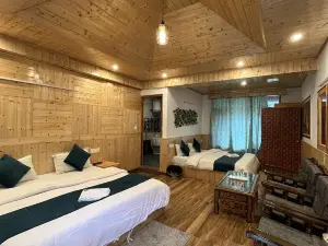 Hotel Neelgiri - Manali Diaries