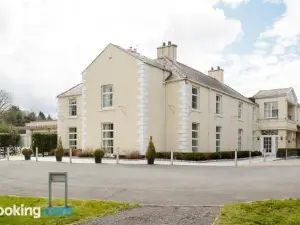 Millbrook Lodge