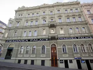 Deminka Palace