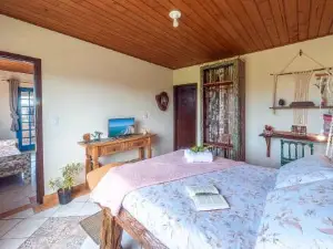 Casa de Hóspedes 600 M da Praia.