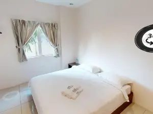 First Guest House Cheras
