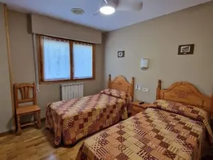 特納山谷酒店