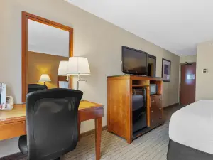 Sandman Hotel & Suites London Downtown