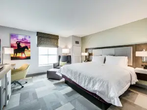 Hampton Inn & Suites Fort Worth Downtown