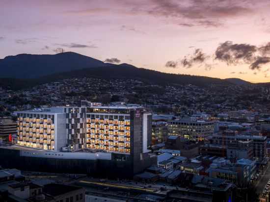 Crowne Plaza HOBART by IHG
