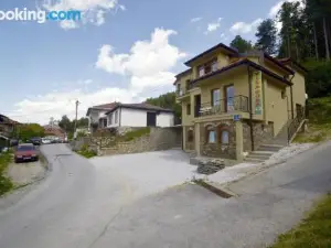 Hotel VilaGora Krushevo