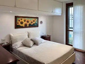 031MI - River House in Pero