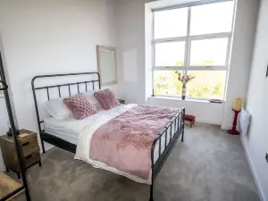 Stunning 2 Bed Manchester Apartment Near Etihad
