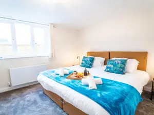 South Quay Apartment - 2 Bedrooms - 2 Bathrooms