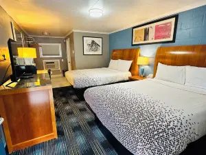Pilgrim Inn & Cottages