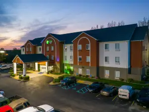 Holiday Inn Express & Suites BEDFORD by IHG