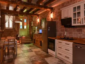 Lunaria Guest House