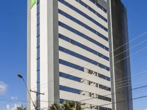 Ibis Styles Belem Hangar