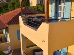 Hotel Dina