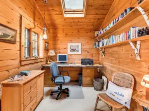 Lakefront Adirondacks Home: Lake George Oasis!