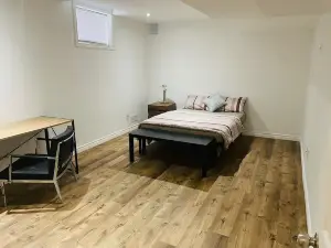 Beautiful 3 Bedroom Basement Apartment