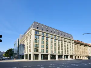 Holiday Inn Express BERLIN - ALEXANDERPLATZ by IHG