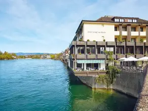 โรงแรม ชิฟฟ์ แอม ไรน์