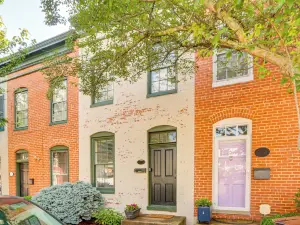 Dtwn at Your Door: Historic Frederick Gem w/ Yard!