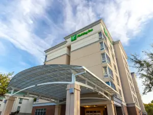 Holiday Inn WINTER HAVEN by IHG