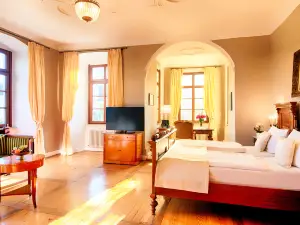 Hotel Schloss Lehen