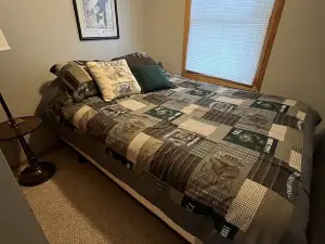 Experience Pokegama charm in our cozy 3-bedroom cabin