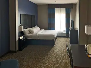 Comfort Inn & Suites Columbus North