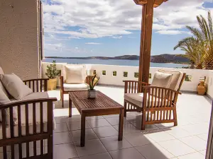 Castri Village Hotel