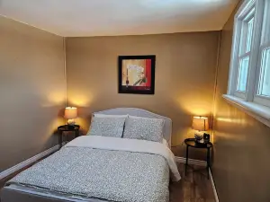 Beautiful Bungalow on Grand River in Fergus.
