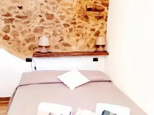 B&B 산투 지우반니, 과거로의 다이빙