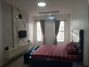 Best of Shimawa 2-Bed Luxury 24 7 Electric Wifi